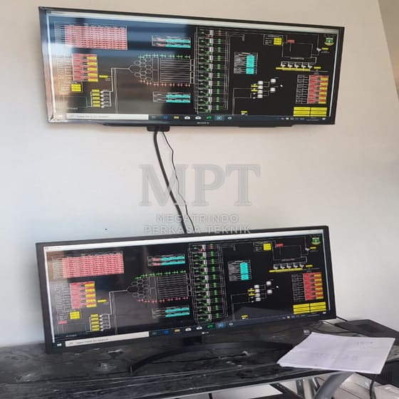 Layar HMI untuk monitoring water treatment plant